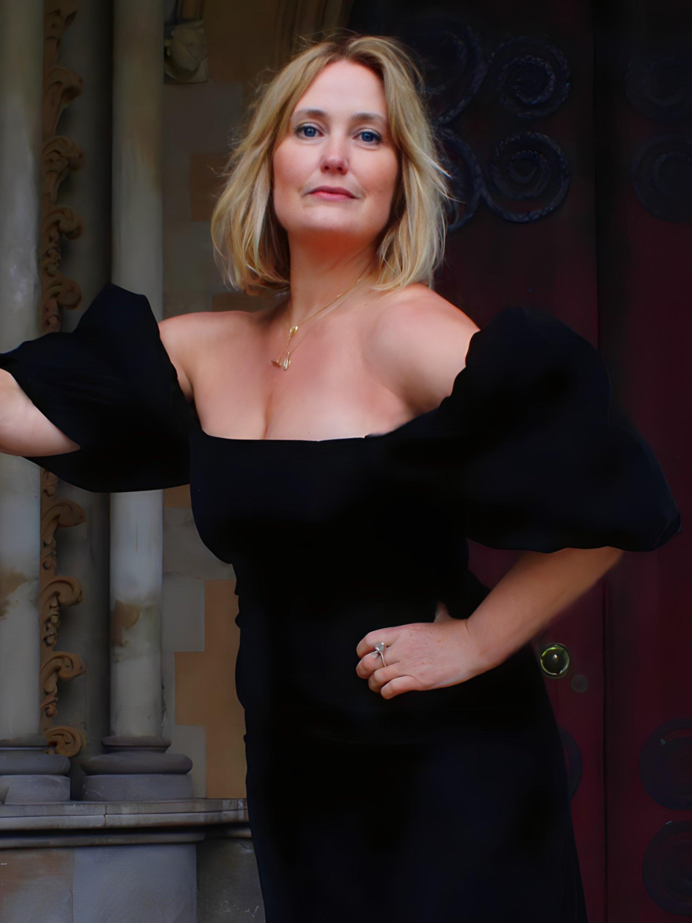 Mika Simmons