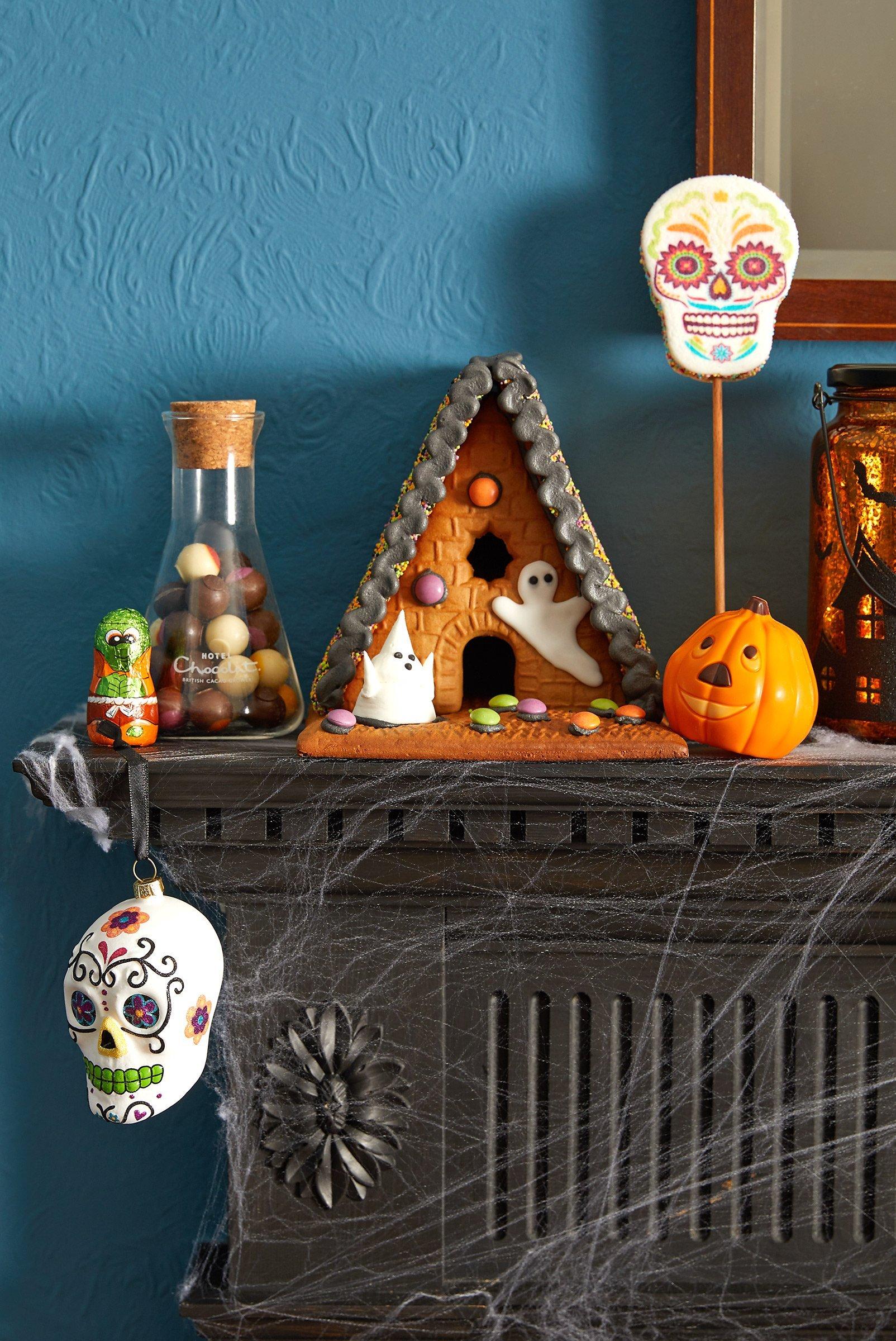 Halloween gingerbread house