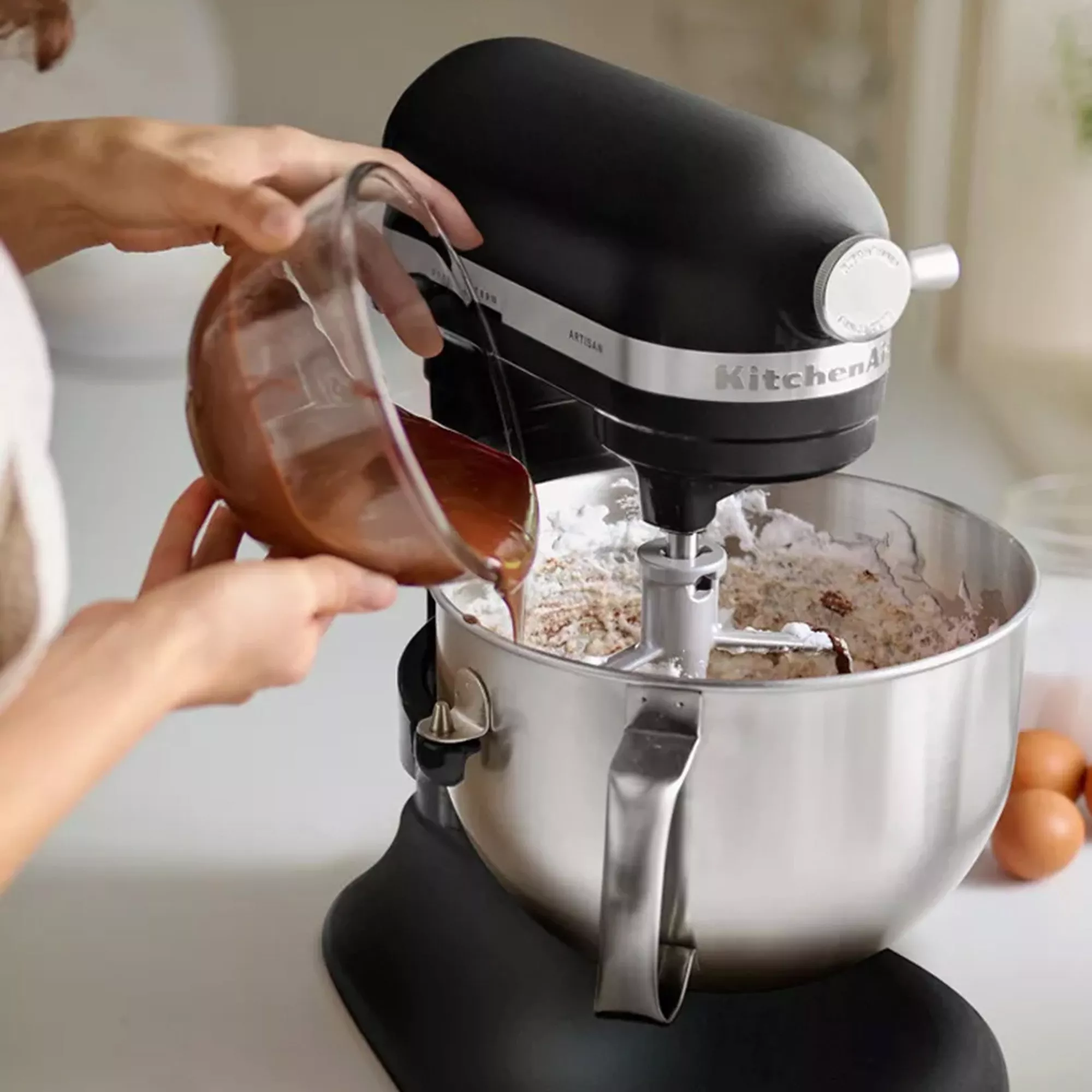 KitchenAid mixing up cake batter