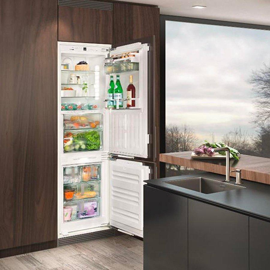 Fridge freezer