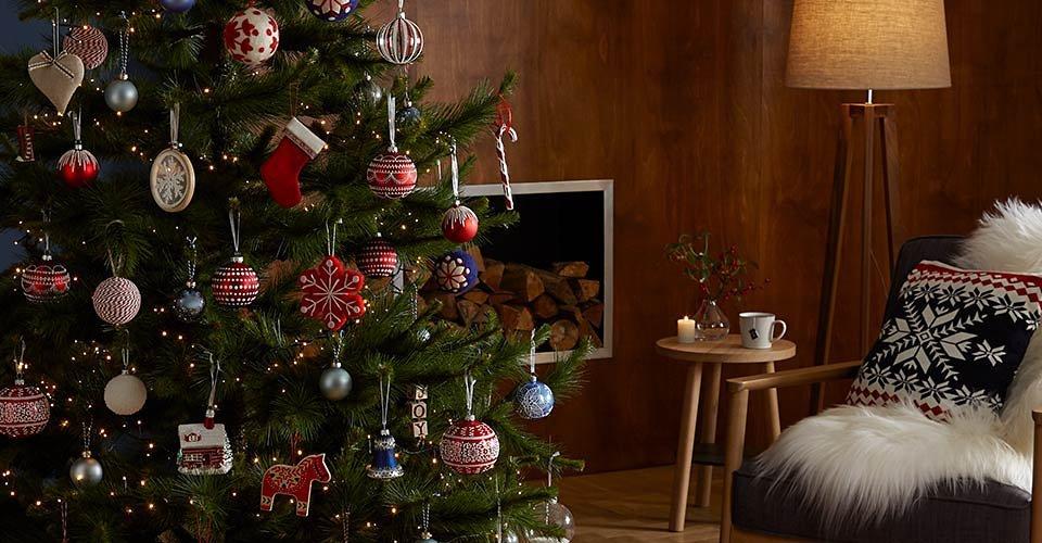 Chamonix christmas theme