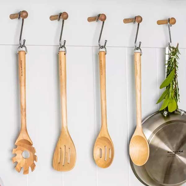 Spoons, Scoops & Ladles