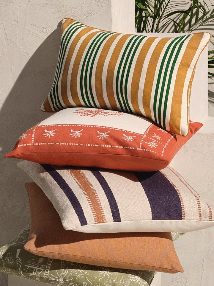 Outdoor garden cushions