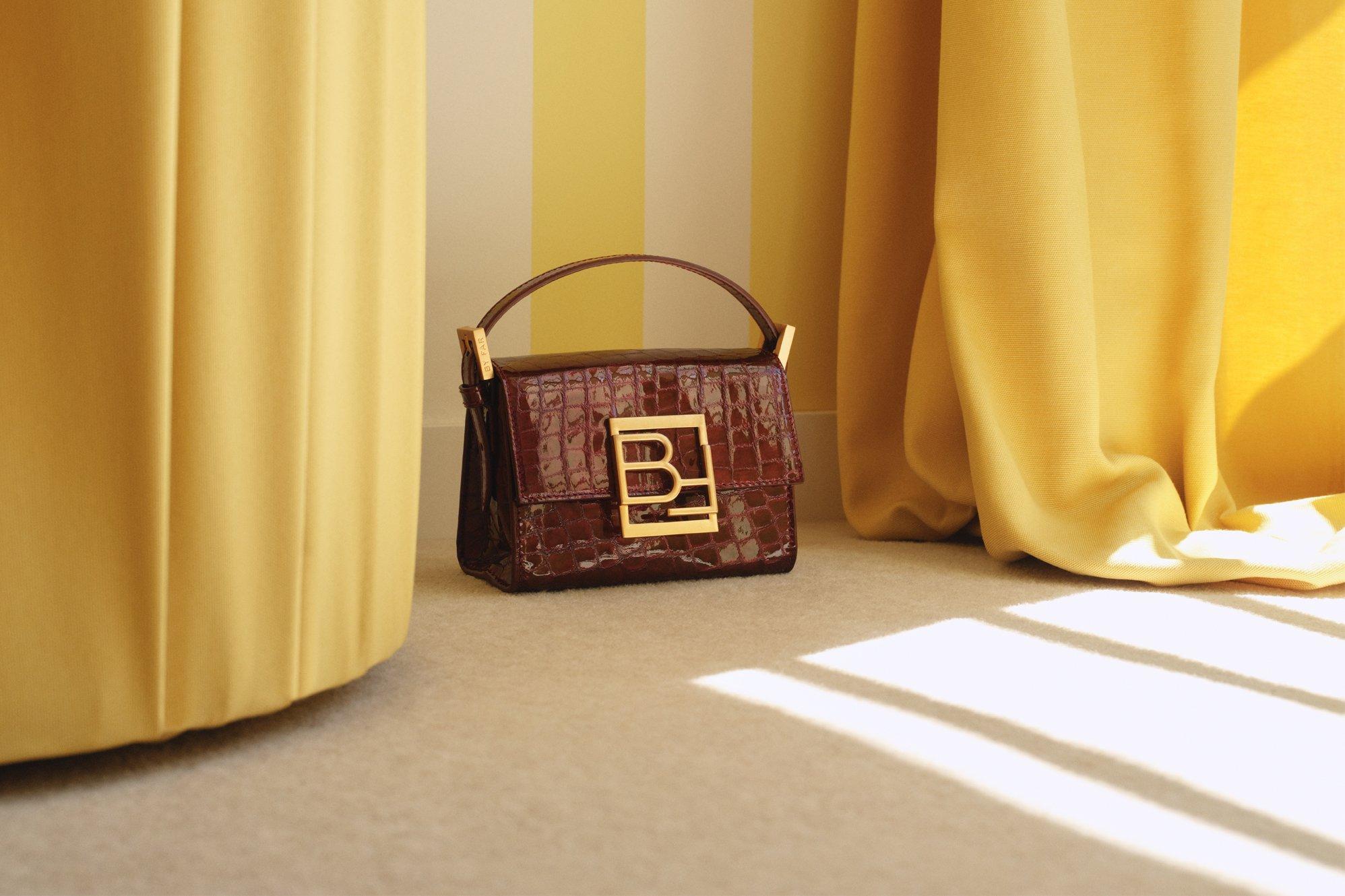 Image of a bag and a yellow background