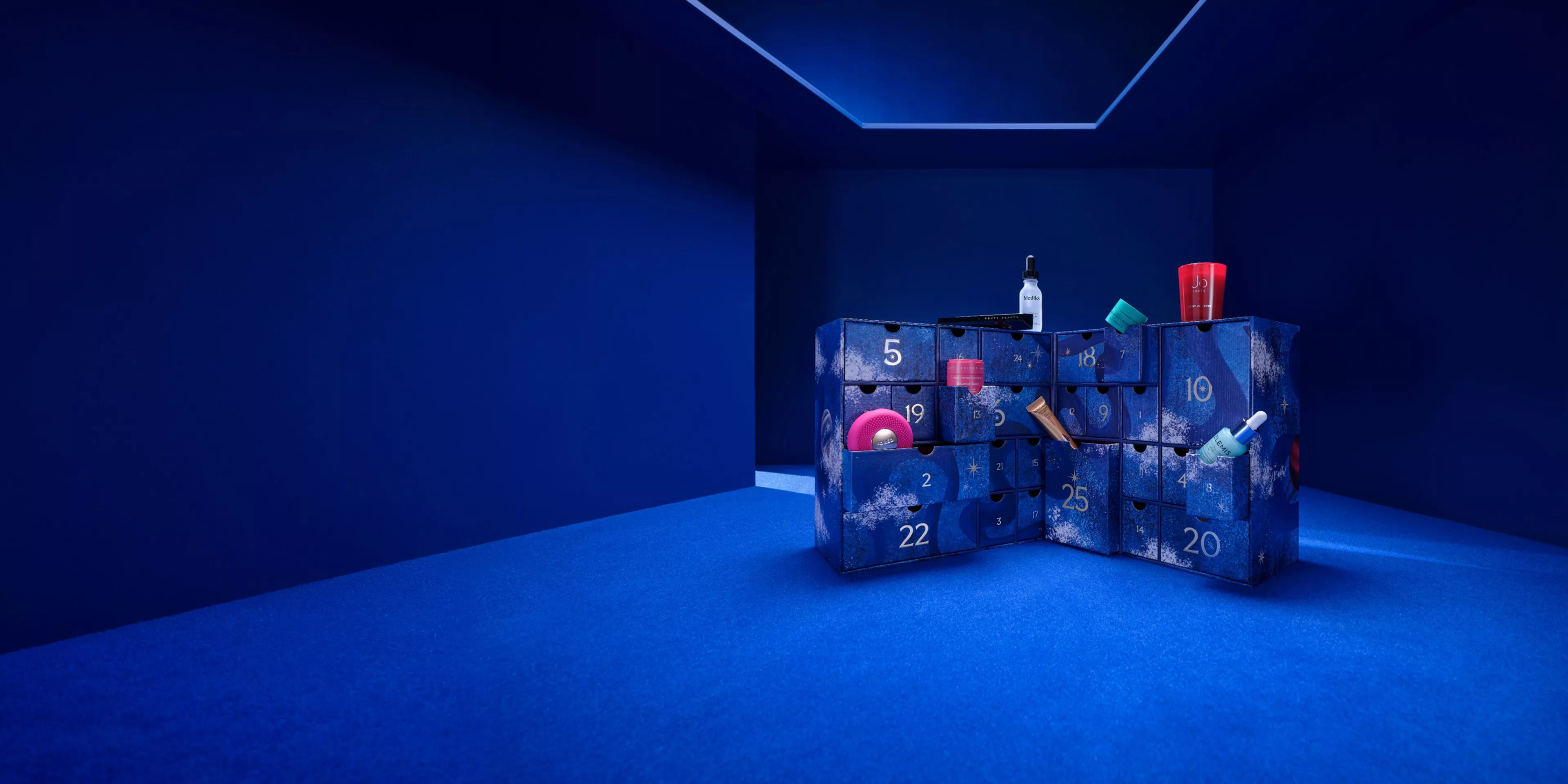jl beauty advent calendar, in the blue box
