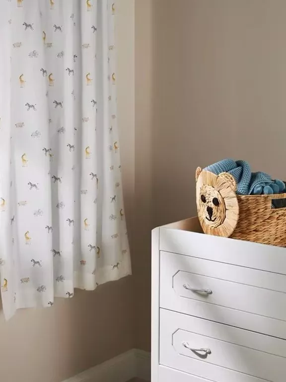printed curtains in kids bedroom