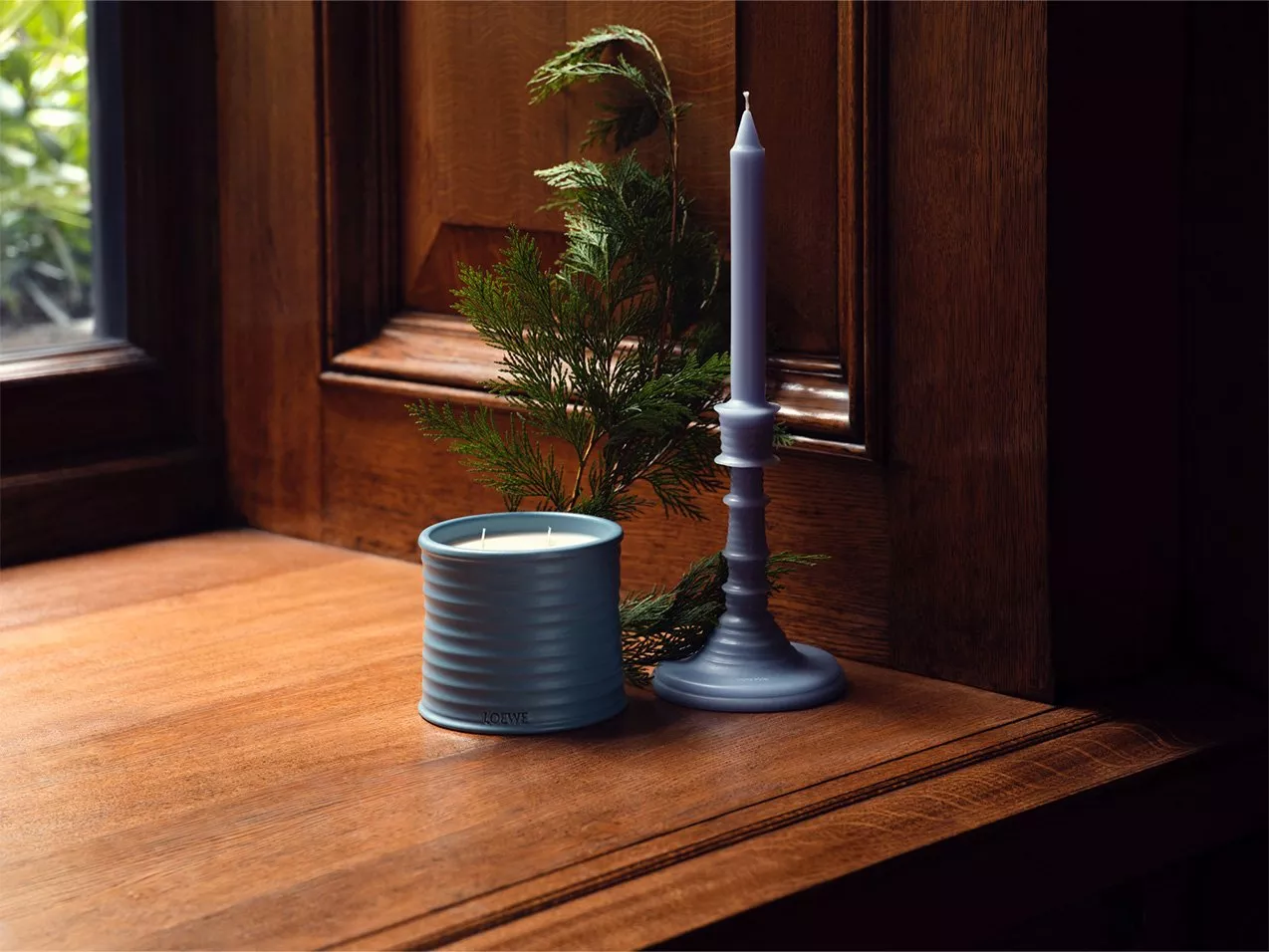 LOEWE Incense Scented Candle