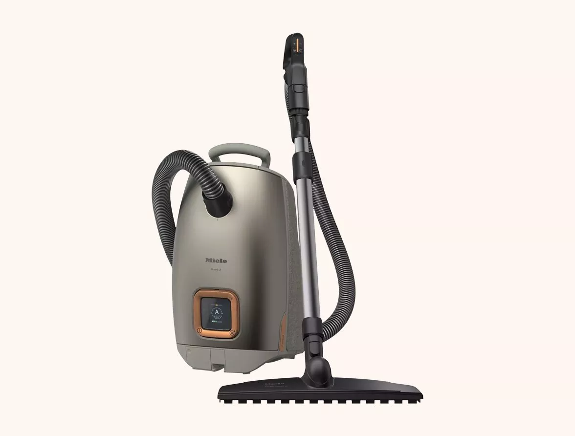 Miele’s Guard L1 Comfort XL Vacuum Cleaner  