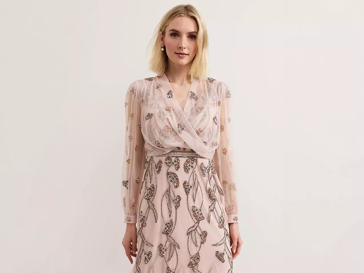 Chic mother-of-the-bride outfits