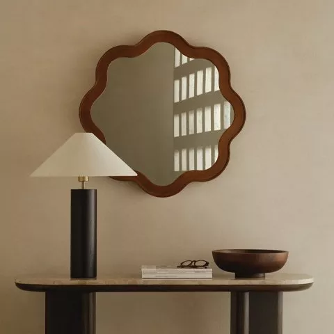 overmantle mirror in living room