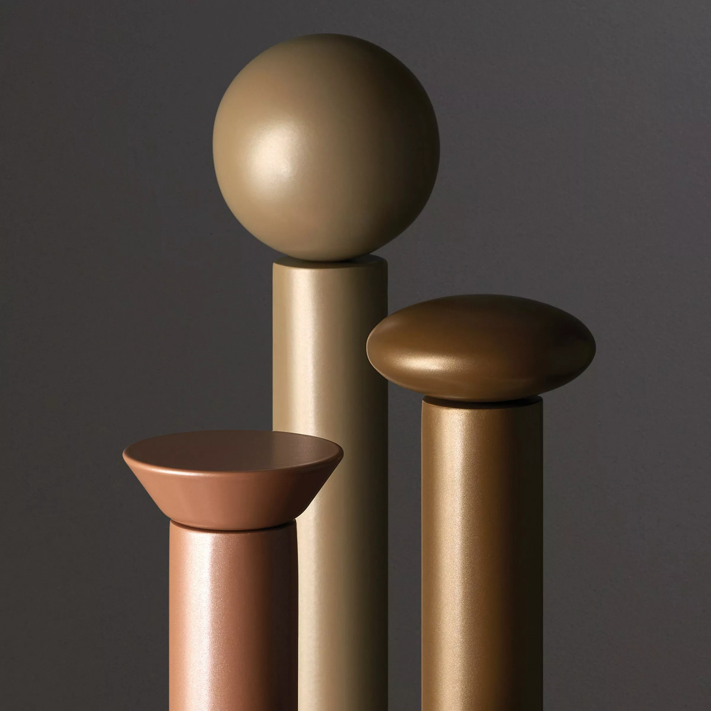 Curtain poles in brass colours