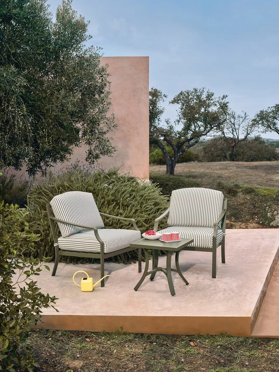 Garden table and chairs in a garden
