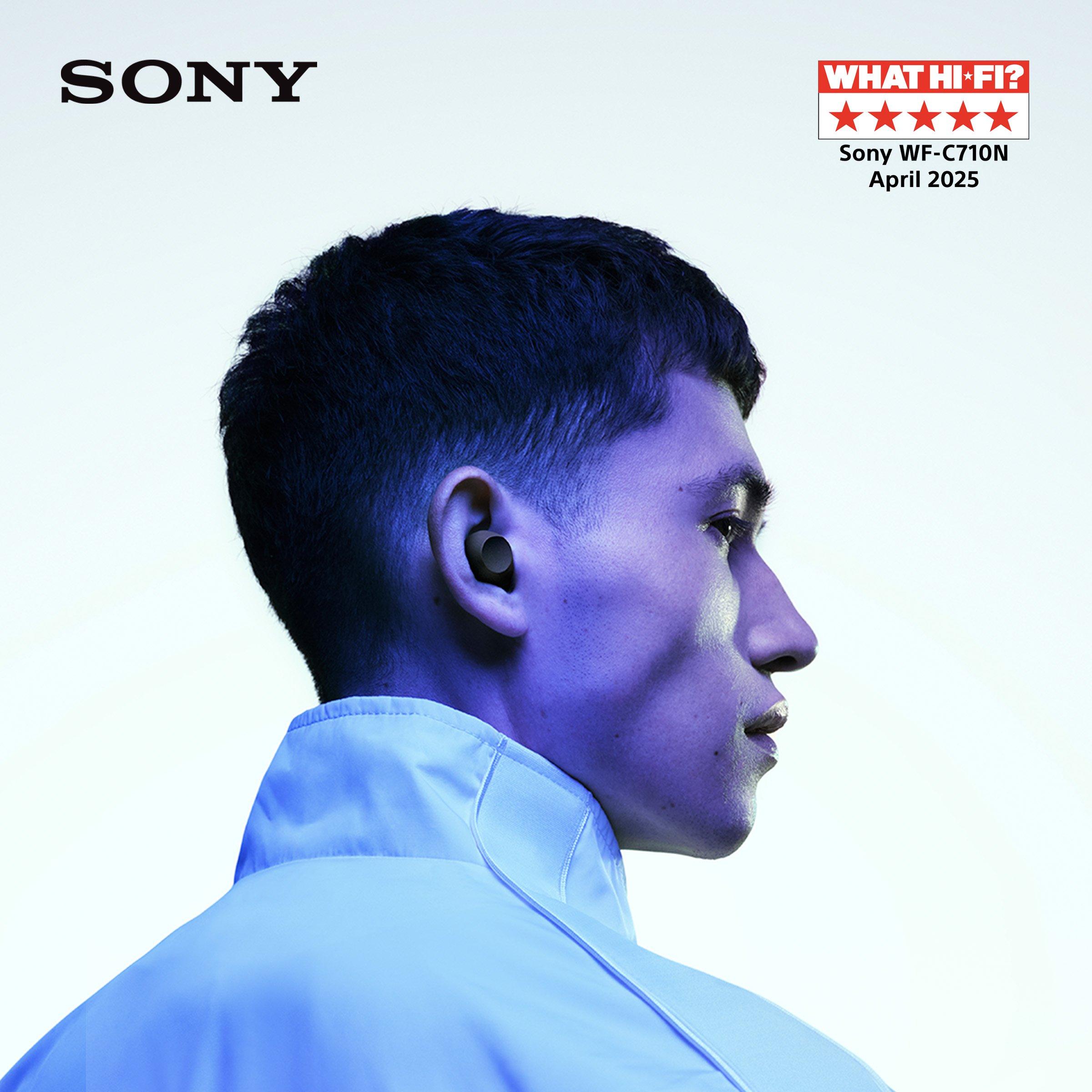 sony headphones boy looking at case and color options