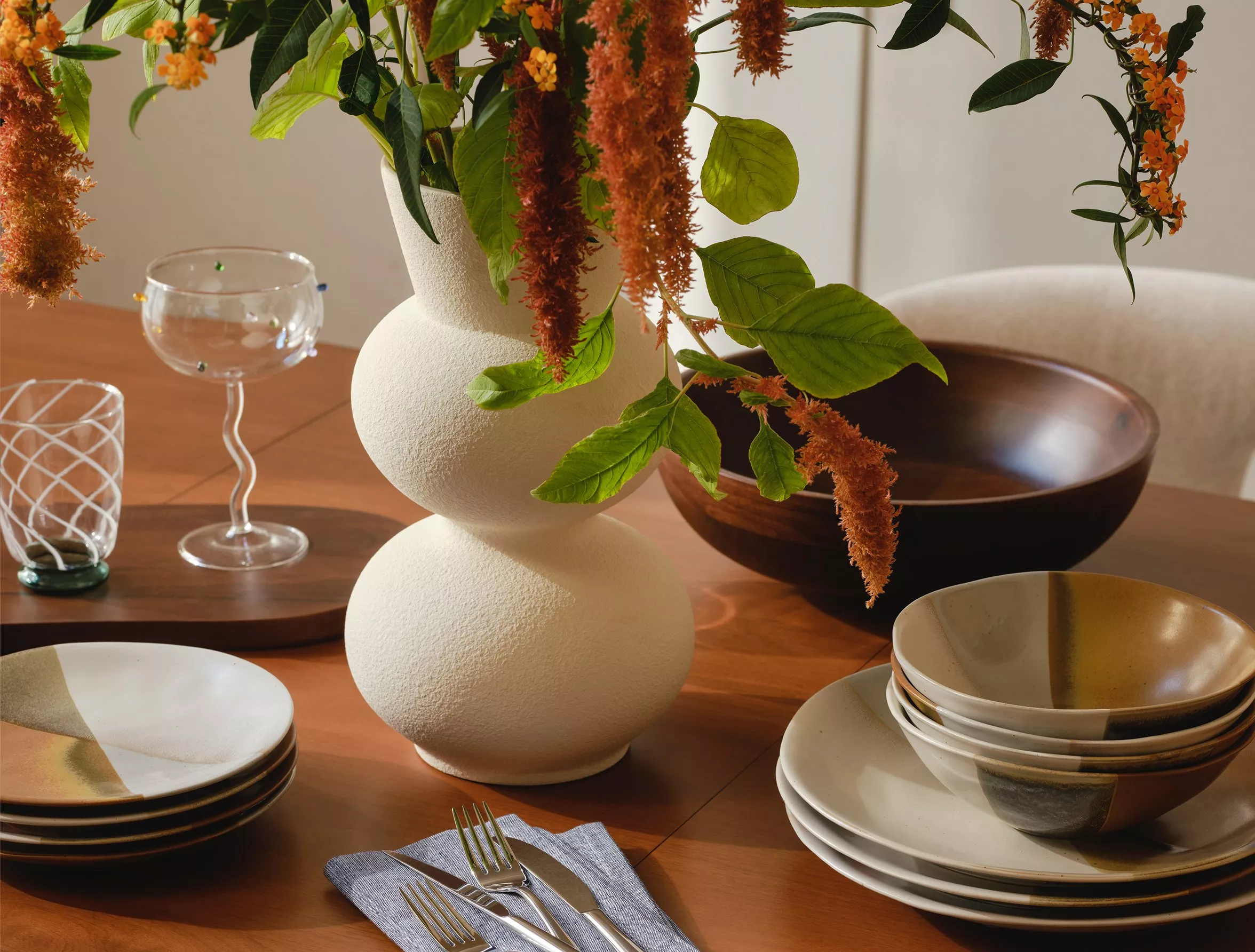 Spring dining room table setting