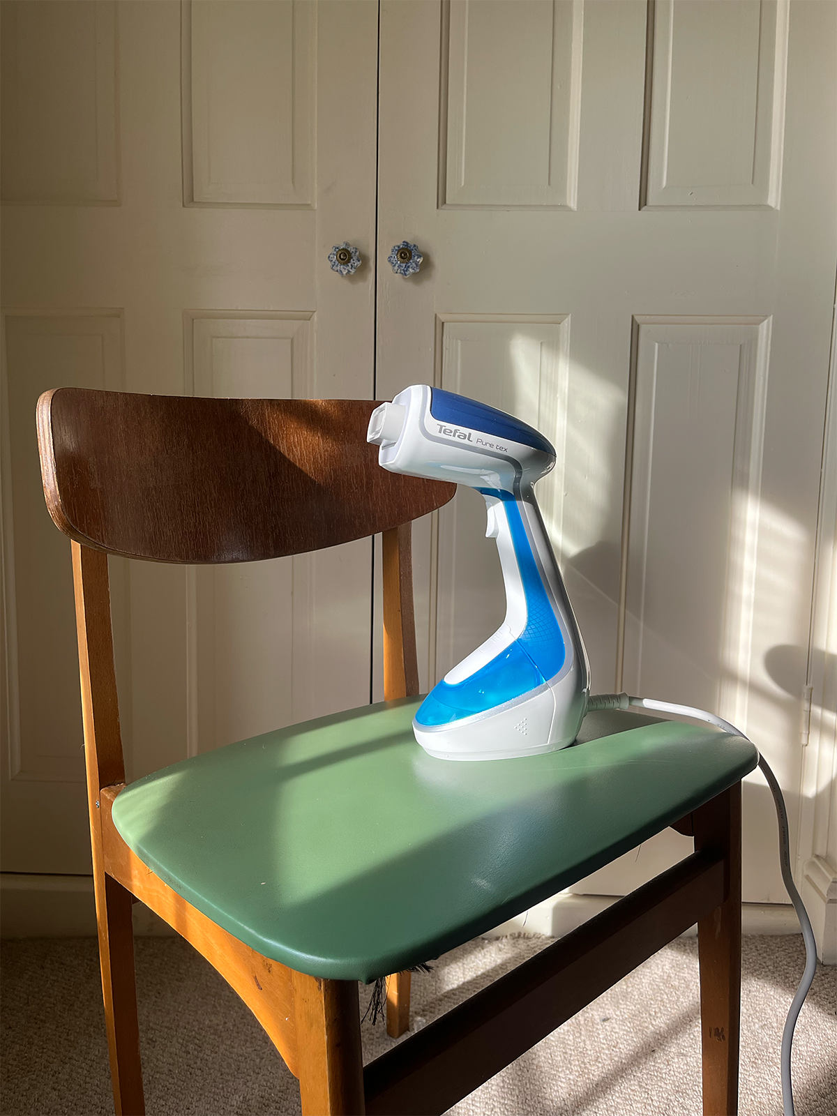 Tefal Pure Tex Capacity Handheld Clothes Steamer, 200ml, Blue/White