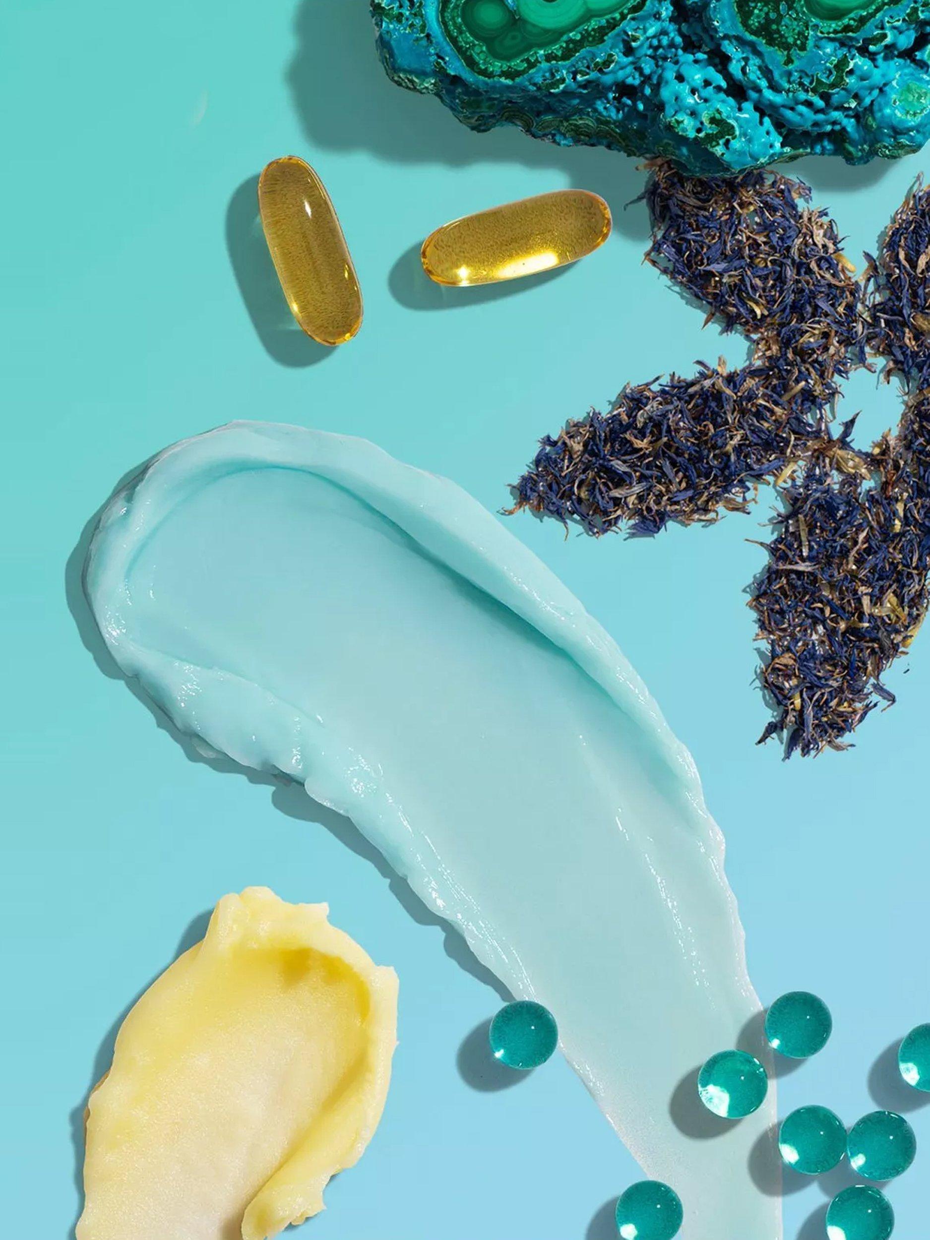 Image of the ingredients in a Sunday Riley cleansing gel balm