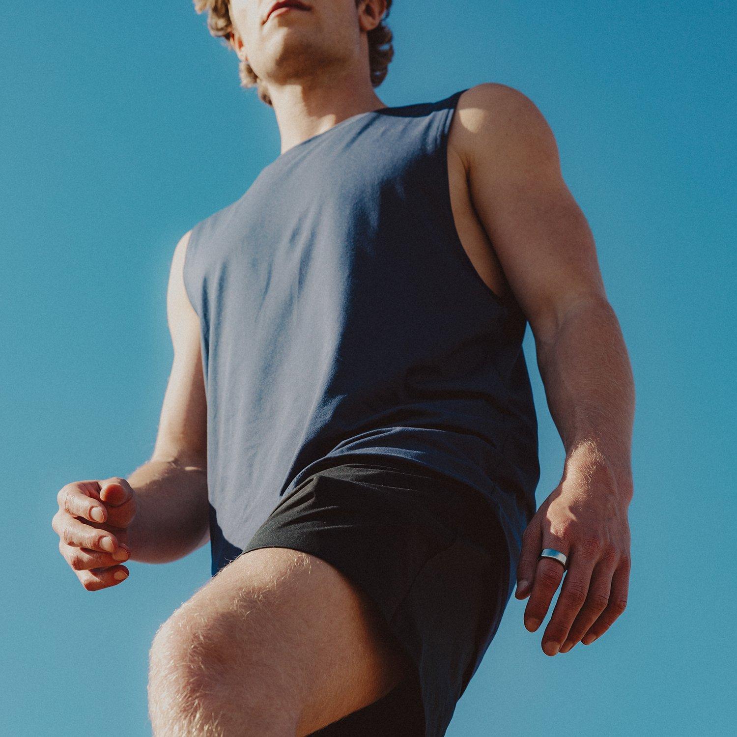 Image of a man wearing an Aura ring