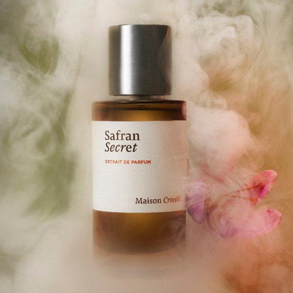 Maison Crivelli with flowers and smoke