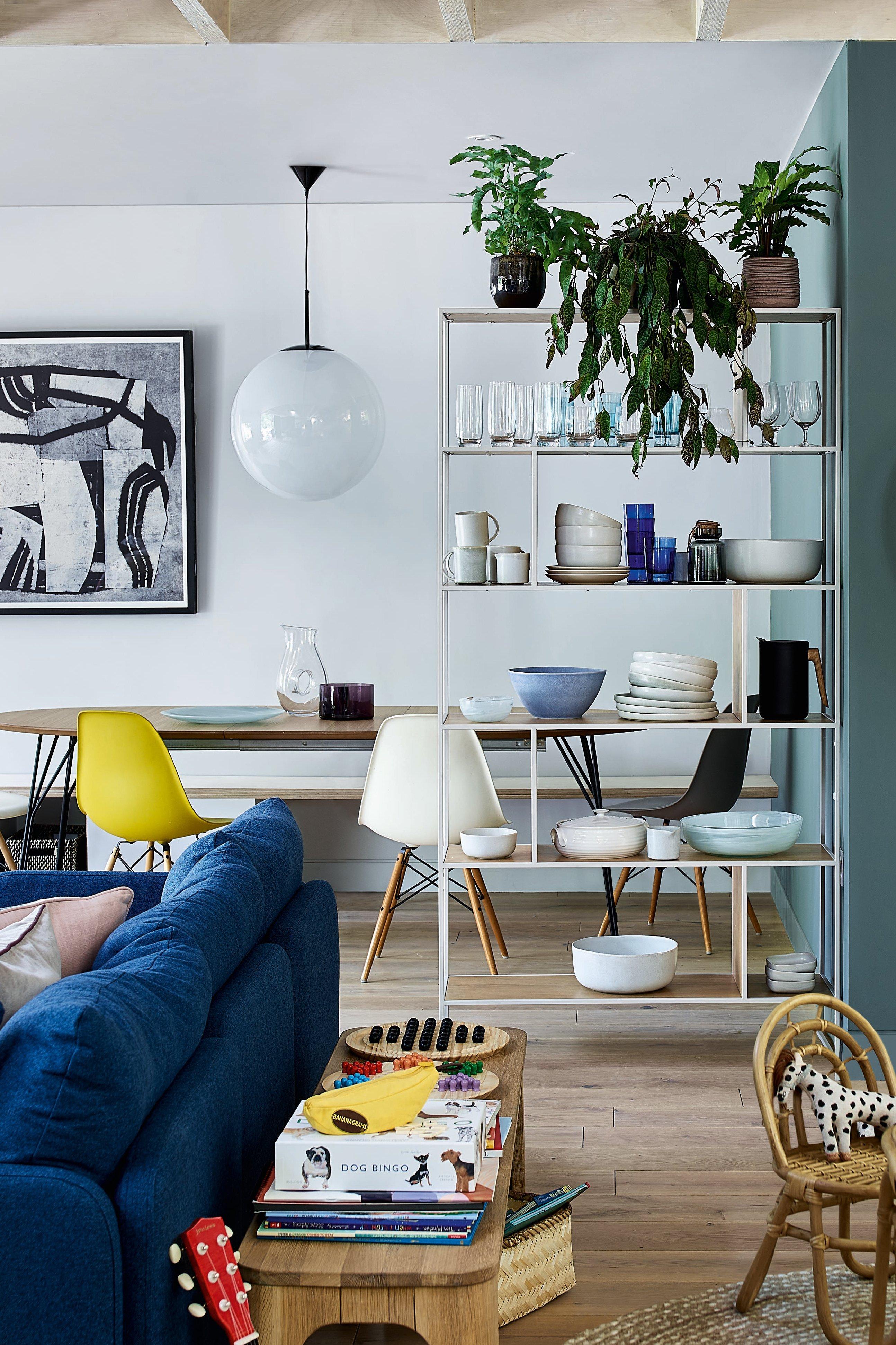 Shelf storage