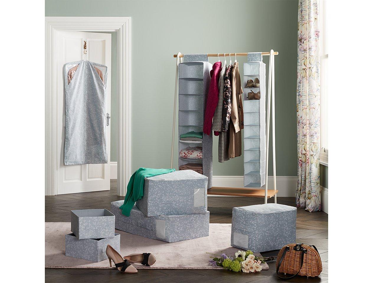 spring clean your wardrobe