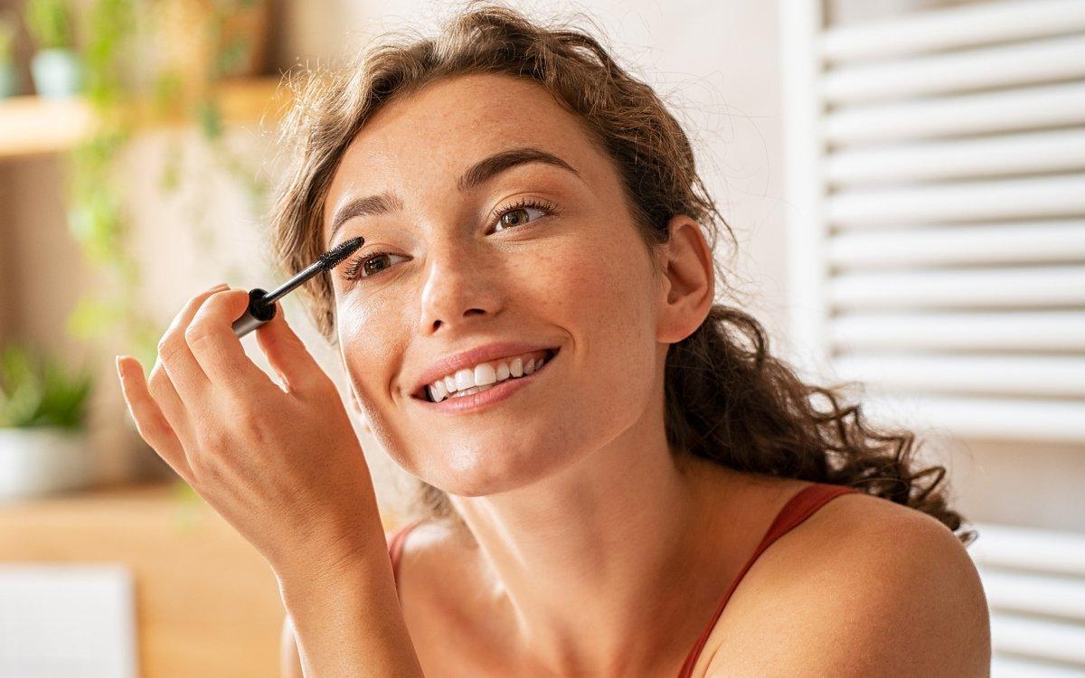 Stop wearing black mascara