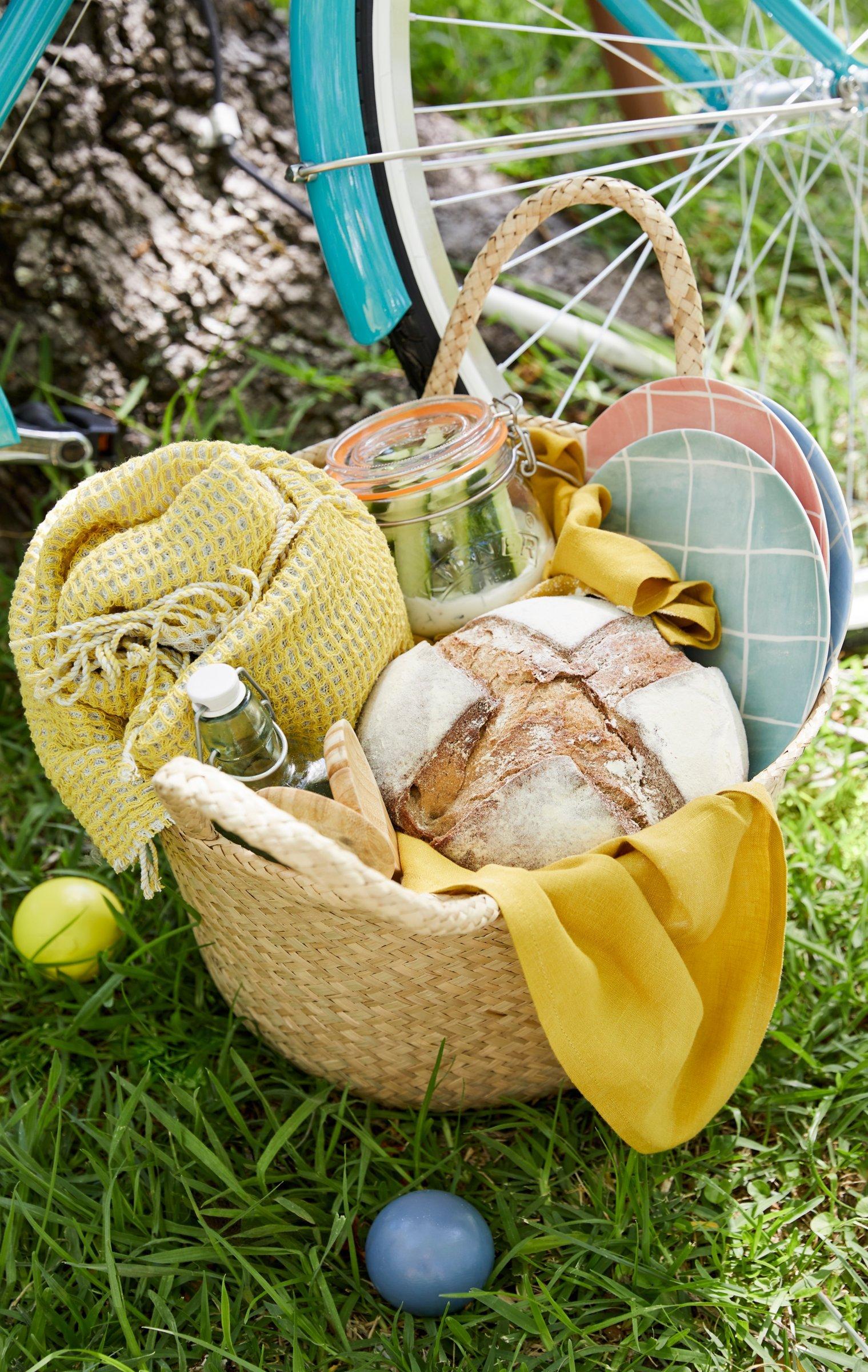 Picnic ideas Basket