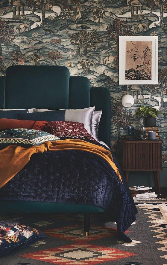 Velvet bed
